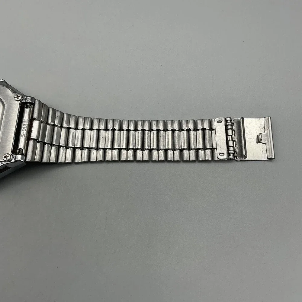 Casio see photos